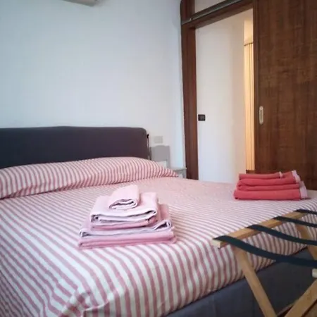 Torno Subito... Citra: 011015-lt-1819 Appartement La Spezia